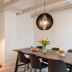 Lovely 2 Bedroom In The Centre Of Apartment